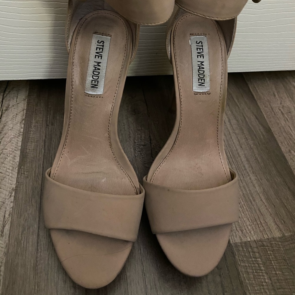 Women heels